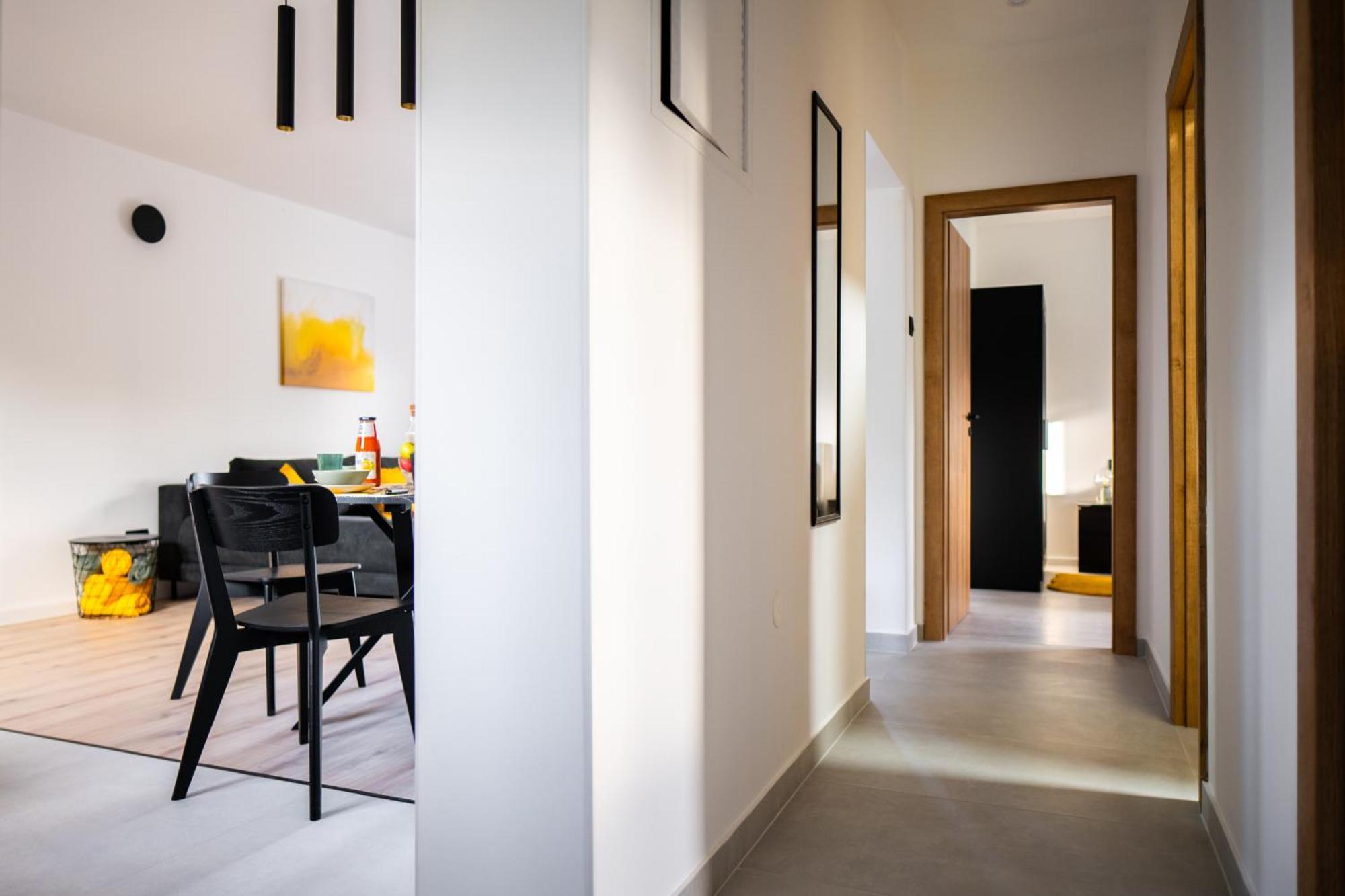 Lumos - Free Private Parking Apartment *